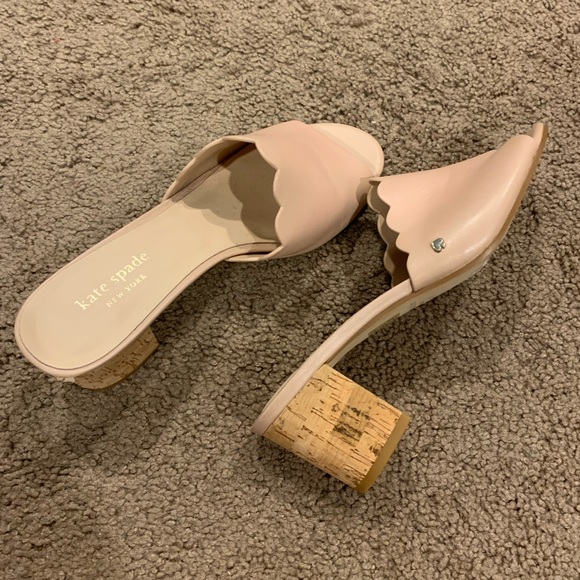 Kate Spade Leather Scalloped Peep Toe Cork Heel Mule Clog Sandals - Picture 2 of 5